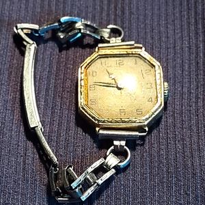 Beautiful Antique Victorian Watch Engraved